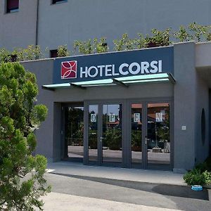 Hotel Corsi - Fiumicino Exterior photo